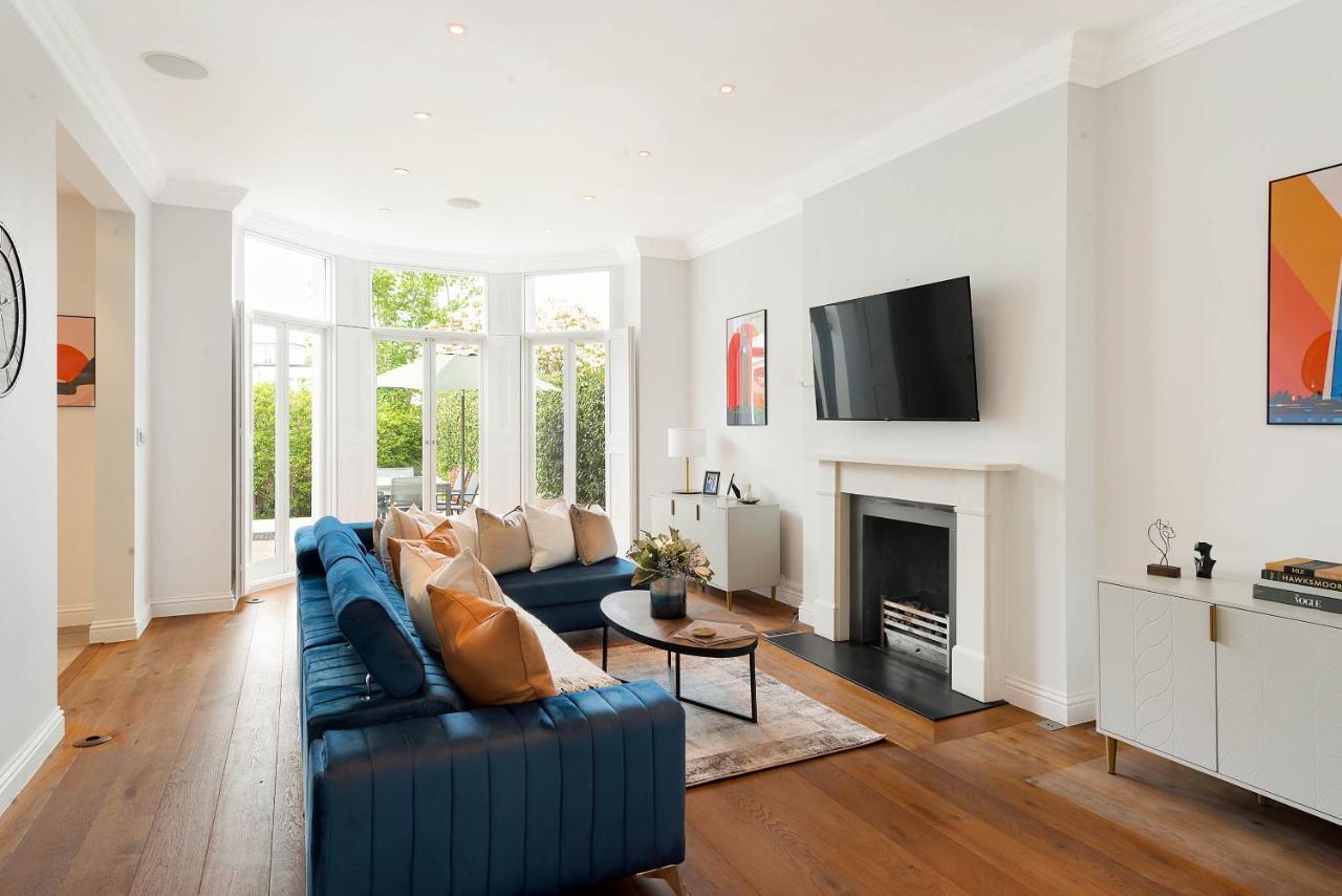 Beautiful Regents Park Apartment 런던 외부 사진