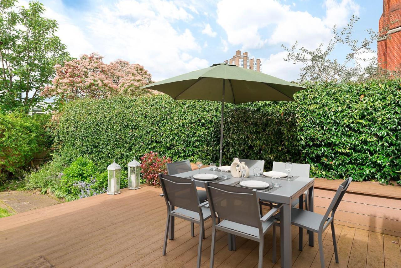 Beautiful Regents Park Apartment 런던 외부 사진